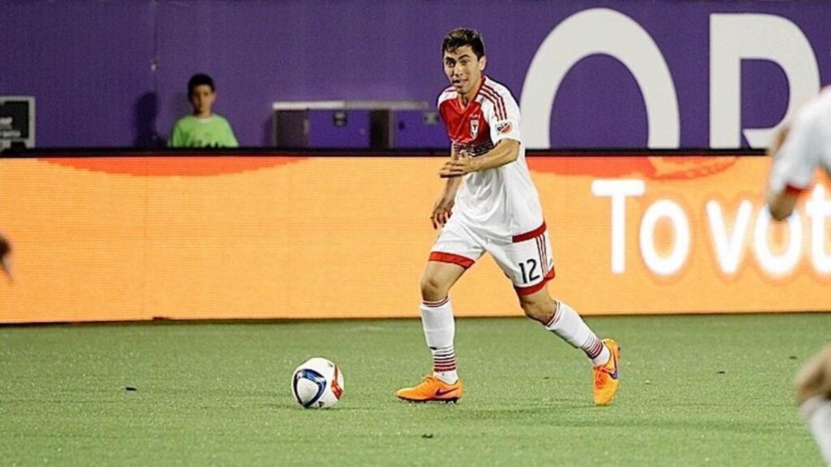 New Seattle Sounder midfielder Michael Farfan.