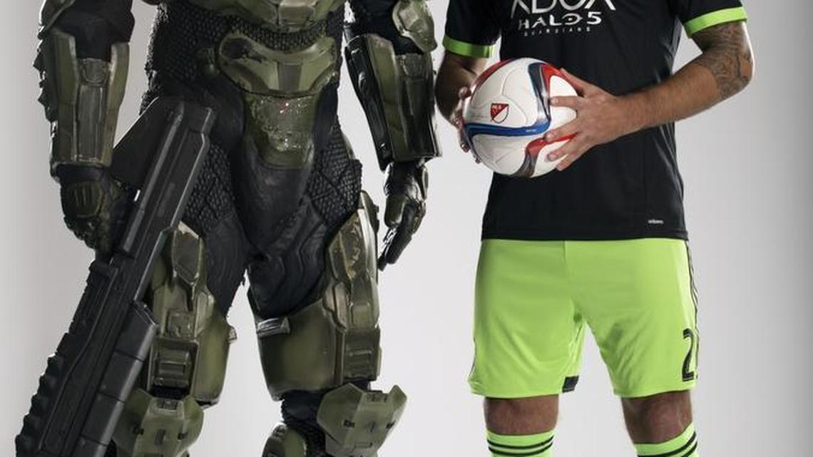 
Clint Dempsey models altered home kits Sounders will wear Sunday when the LA Galaxy visits CenturyLink Field
