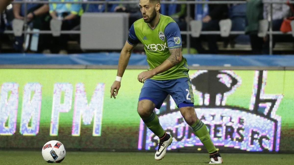 Seattle midfielder Clint Dempsey, shown here in weekend action against Philadelphia, among three Sounders on USMNT preliminary roster for Copa America Centenario.