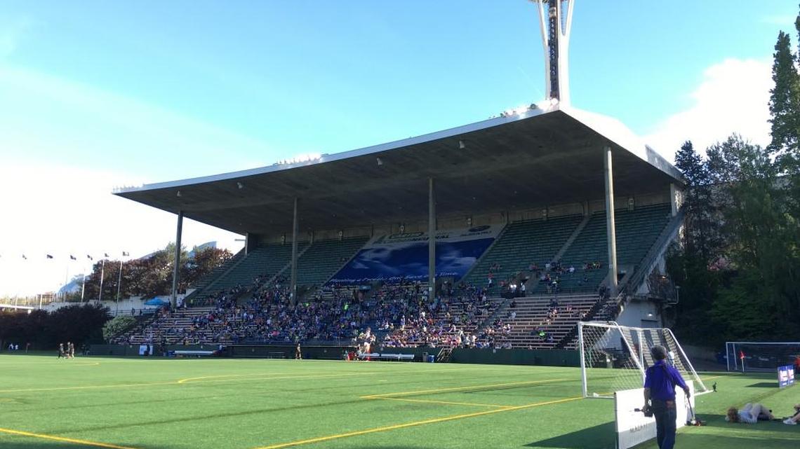 Soccer Sunday: Shock, Reign, S2, TV