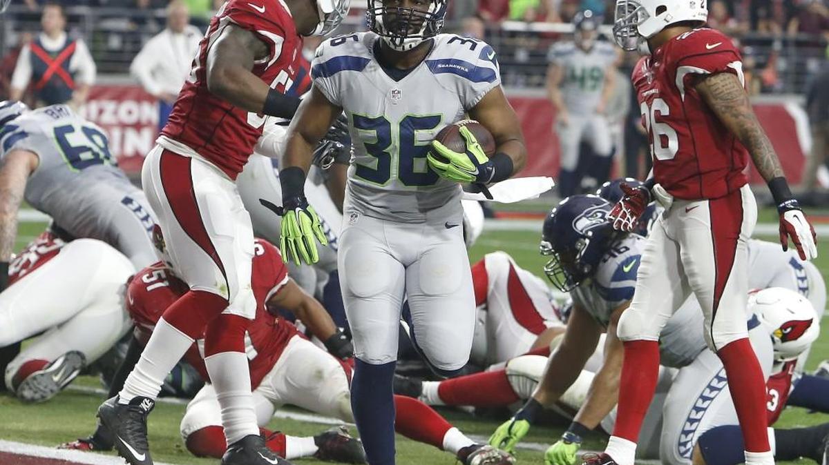 Seahawks backup running back Bryce Brown scores against the Cardinals on Sunday. Brown, along with tight end Chase Coffman and safety Kelcie McCray are all players who the Seahawks have taken chances on this season — and all three are paying off big time heading into the playoffs.