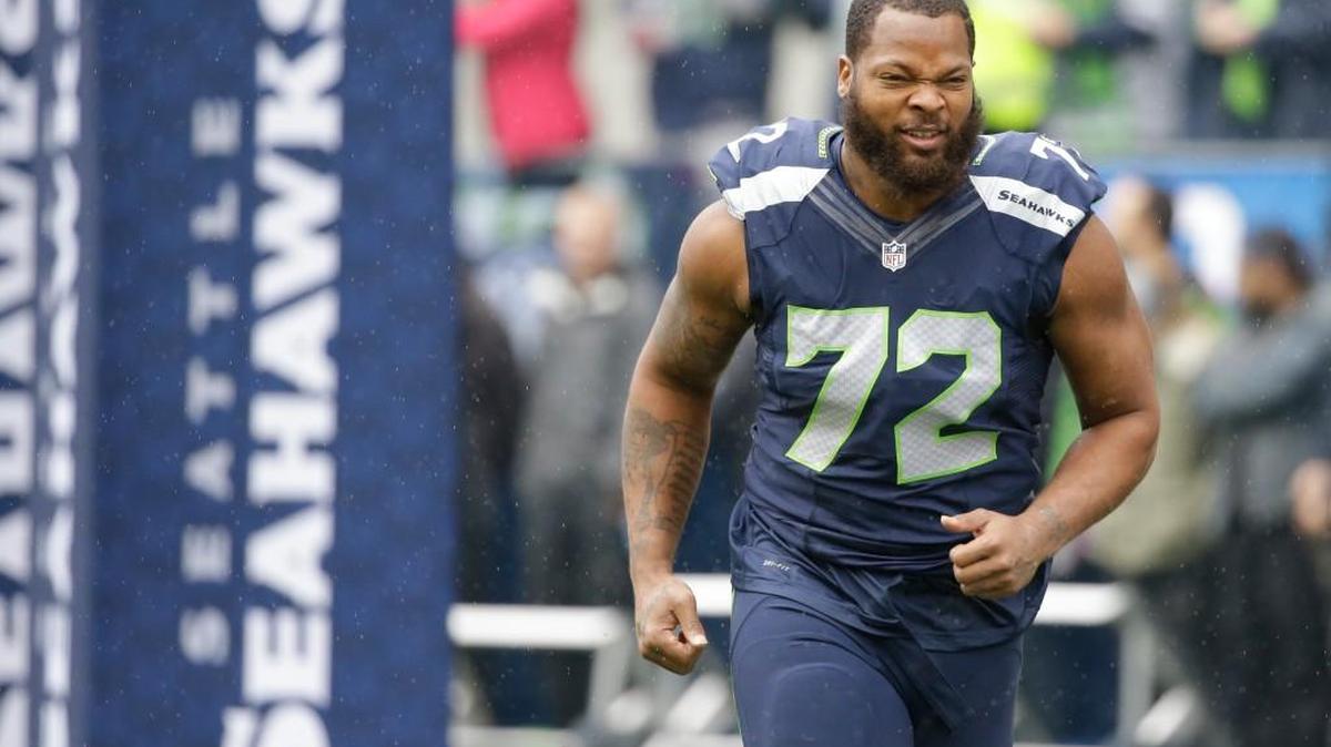 Seahawks defensive end Michael Bennett is playing at an elite level — evermore out-performing his contract. His minor knee injury on Sunday was a reminder of how valuable he is
