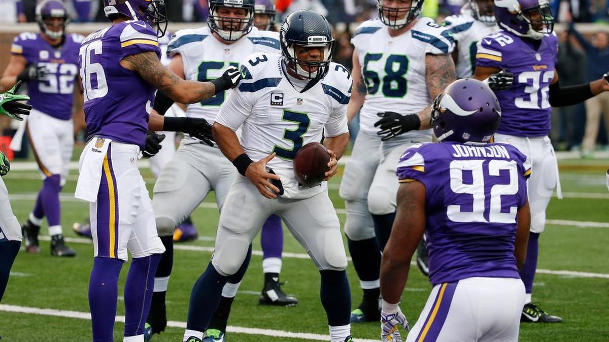 In the past 12 quarters of play, Russell Wilson has thrown 11 scoring passes and run for a touchdown. His three straight games with above 138.5 passer ratings are a career-best.