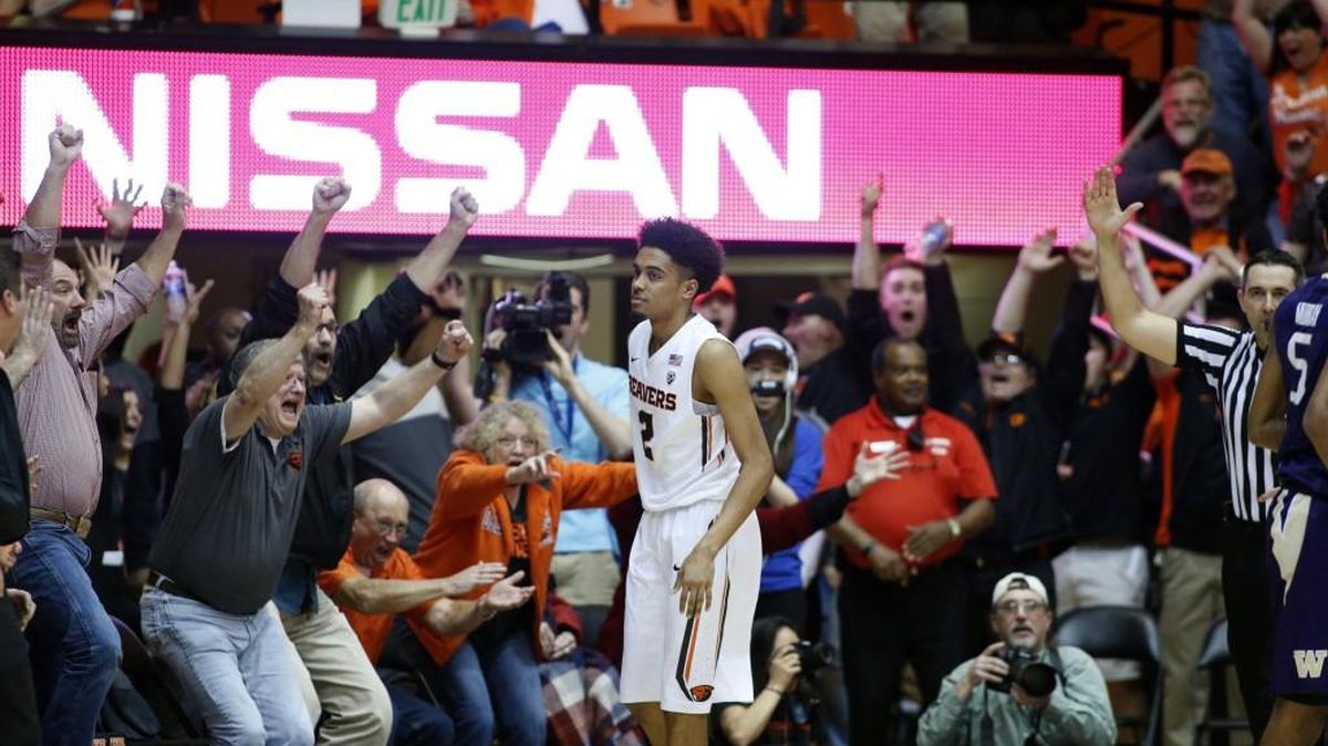 A 3-pointer at the buzzer by Oregon State’s Stephen Thompson Jr. on Feb. 24 against Wasghington was made possible by not one, but two officiating errors.