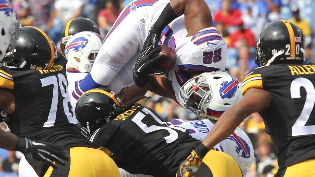 
Former Buffalo Bills running back Fred Jackson, center, who is expected to sign with the Seattle Seahawks, was a popular player in Buffalo, not only for his hard-nosed play but his role in the community. He was the winner of the Bills’ Walter Payton “Man of the Year” award in 2010.
